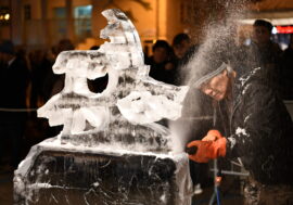Al via il Campionato Mondiale di Sculture sul Ghiaccio a Sesto San Giovanni