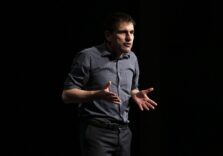 Milano, al Teatro Gerolamo Paolo Faroni protagonista dello spettacolo “Con le tue labbra senza dirlo”