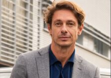 Milano, al Teatro Oscar Giorgio Pasotti interpreta “Io, Shakespeare e Pirandello”
