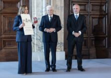 Per l’impegno durante il Covid e accoglienza ucraini premiata l’Ats Insubria con la Medaglia al Merito della Sanità Pubblica