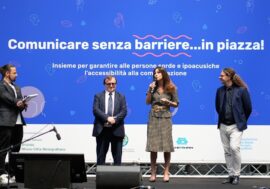 Tecnologia sperimentale permette l’ascolto a persone sorde e ipoacustiche in strutture sanitarie e altri centri