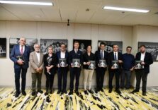 Milano: a Palazzo Pirelli inaugurata la mostra “Ho bisogno di me”, fotografie contro le dipendenze