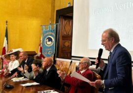 Il cronista racconta la storia di Genova con fotografie, musica, poesie e abiti delle varie epoche