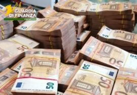 Riciclaggio per 20 milioni in Lombardia, in due finiscono ai domiciliari