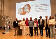 Milano, a Palazzo Lombardia lo spettacolo ‘Tra-Pianti di Gioia, 84 cm² di Noi – On Stage’