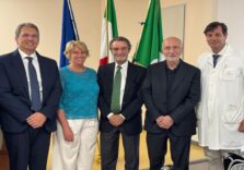 Il governatore lombardo Fontana visita la Fondazione Don Gnocchi di Milano