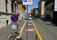 Codice della strada, a Milano arrivano i primi ‘Stalli rosa’