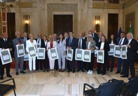 Milano, a Palazzo Marino consegnati gli Ambrogini d’Oro ai Maestri del Lavoro