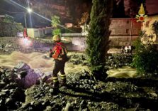 Maltempo, proseguono le operazioni di soccorso dei Vigili del Fuoco nel nord della Lombardia