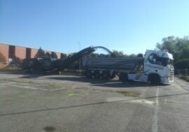 Milano, conclusi i lavori di depavimentazione nel parcheggio del cimitero di Bruzzano