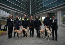 Milano, a Palazzo Lombardia giornata dedicata ai cani guida ‘angeli a 4 zampe’
