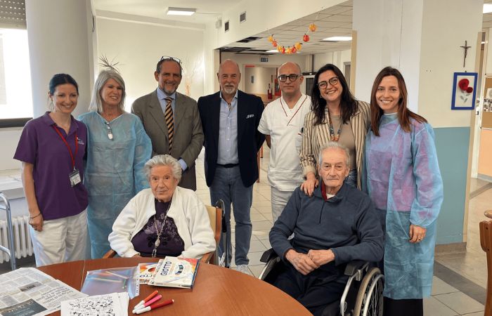 Alla Fondazione La Pelucca il camice passa ai familiari per sensibilizzare al rispetto del personale