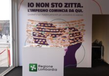 Milano, per contrastare la violenza sulle donne inaugurato il “Muro degli impegni”