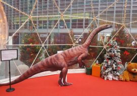 Milano, in piazza Città di Lombardia in mostra il dinosauro “Dino Fraele”