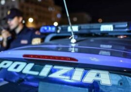 Gruppi di ragazzini rapinano dei coetanei, fermati nove giovanissimi a Milano
