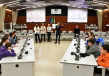 Studenti delle primarie in visita al Consiglio regionale lombardo