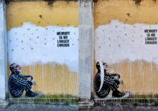 Vandalizzato il murale con Primo Levi e Anna Frank alla Caserma Montello di Milano