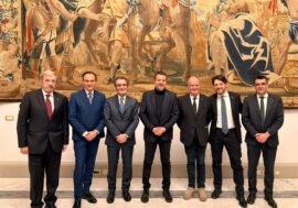 Autonomia, via libera dal Cdm a schemi di intesa preliminare con Lombardia e altre tre Regioni. Fontana: “Migliorerà risposte ai cittadini”