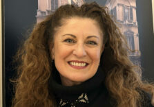 Il mio Iran: i ricordi della musicista genovese Alessia Cotta Ramusino. I campi di iris azzurri oggi sono rossi di sangue