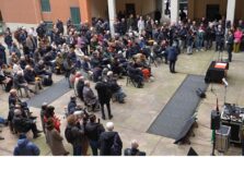 Milano, inaugurata la Biblioteca dello Sport intitolata al giornalista Gianni Mura