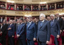 Alla Scala di Milano l’omaggio ai 150 anni del Corriere della Sera alla presenza di Mattarella / Fotogallery