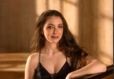 Sassari, la pianista comasca Martina Consonni apre l’edizione 2026 di ‘I grandi interpreti della musica’ al Teatro Verdi