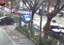 Tentarono di uccidere due 20enni a Milano, arrestati 4 minorenni / Video