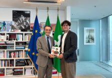 Il vincitore di ‘MasterChef Italia 2026’ Matteo Canzi ricevuto in Regione Lombardia dal presidente Attilio Fontana