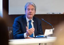 Paolo Gentiloni porta l’Ue all’Università Cattolica del Sacro Cuore con un corso in Facoltà di Economia
