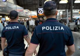 Rissa sui binari della stazione di Milano Certosa, 22enne morto accoltellato