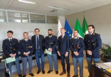 Il Consiglio regionale lombardo premia la Polizia di Stato di Lorenteggio per il ritrovamento della carrozzina elettrica rubata a docente