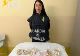 Ingerisce 74 ovuli di droga, una donna di 44 anni arrestata all’aeroporto di Orio al Serio