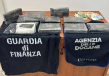 Como, valico di Brogeda: arrestato il conducente di un’auto con oltre 10kg di cocaina a bordo