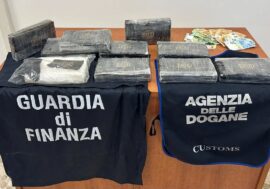 Como, valico di Brogeda: arrestato il conducente di un’auto con oltre 10kg di cocaina a bordo