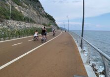 Un nastro sul mare tra le piste ciclopedonali più belle d’Italia: ecco la nuova passeggiata da Andora a Imperia