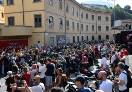 In più di 60 mila a Mandello del Lario per le Giornate Mondiali Moto Guzzi