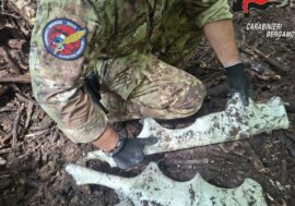 Faida della droga nel Bergamasco, 4 fermi e arsenale bellico sequestrato
