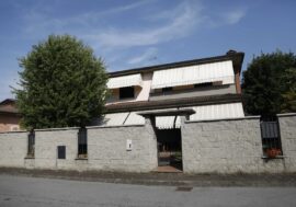 Caso Garlasco, nella relazione Ris del 2007 nessuna traccia del test negativo al sangue sui pedali della bici di Stasi