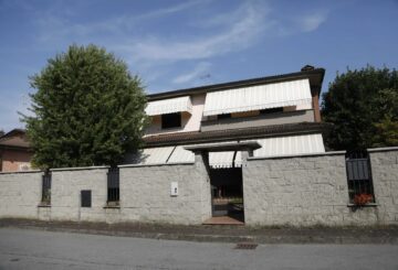 Caso Garlasco, nella relazione Ris del 2007 nessuna traccia del test negativo al sangue sui pedali della bici di Stasi