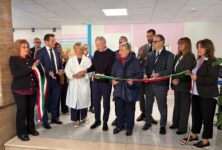 Sanità, nel Lodigiano l’assessore Bertolaso inaugura Neuropsichiatria Infantile, Casa e Ospedale di Comunità