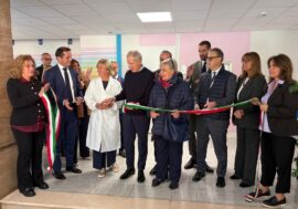 Sanità, nel Lodigiano l’assessore Bertolaso inaugura Neuropsichiatria Infantile, Casa e Ospedale di Comunità