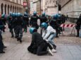 Disordini in centro a Milano: 32 arresti e 28 denunce, 271 giovani accompagnati in Questura