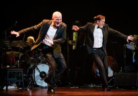 Milano, al Teatro Lirico Giorgio Gaber Max Paiella e Simone Colombari portano in scena “Jannacci… e dintorni”